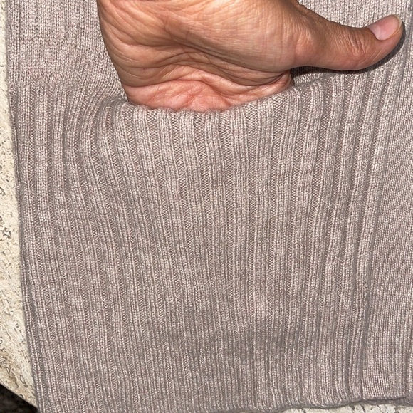 AZURE SKIES Aritzia Cashmere Angora blend Open Cardigan Sz XXS in oatmeal color. - Picture 8 of 14